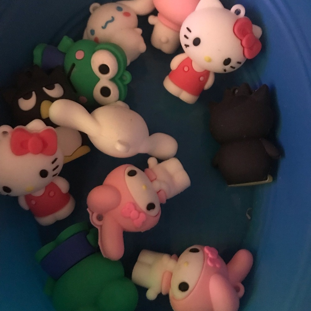 Hello Kitty and Friends Mini Figures Set - Red, Pink, Green